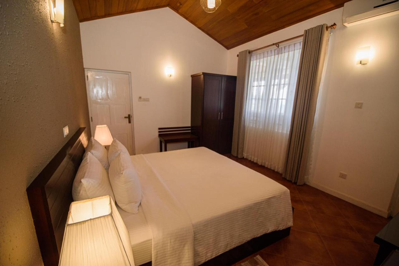 Kingsman House Bed & Breakfast Kandy Exterior foto